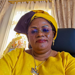 Pr. Hélène Chantal NGAH ESSOMBA épse FOE NDI